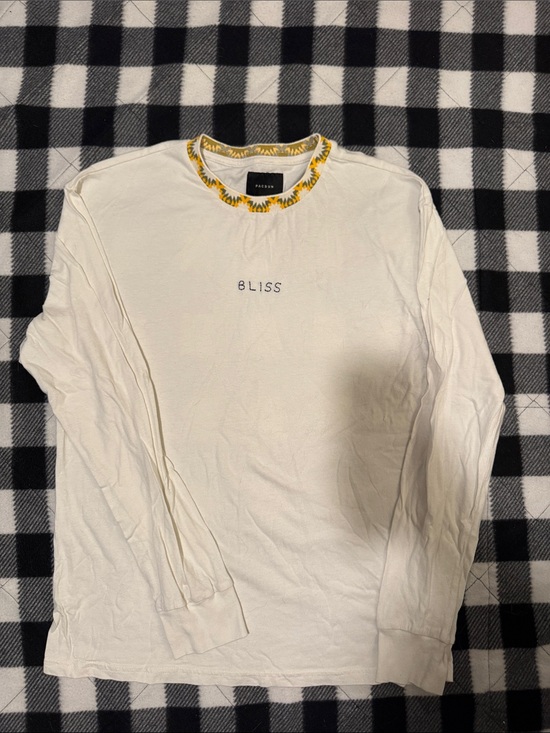 PacSun Other - PacSun Cream 'BLISS' Long Sleeve Tee with Yellow Floral Trim